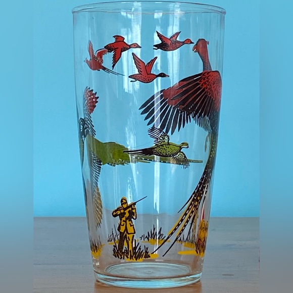 Mid-Century Hazel Atlas Pheasant Cocktail Shaker with Original Lid - Picture 7 of 12